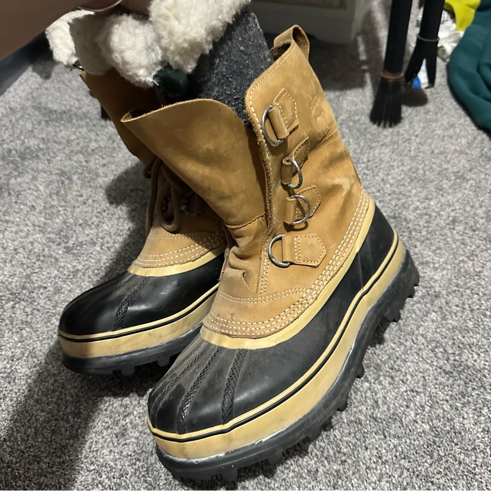 Sorel Waterproof Winter Snow Boots - Tan and Black